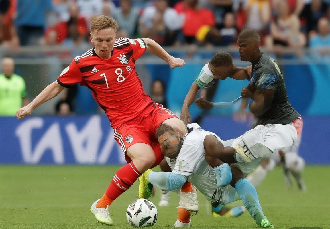 2018世界杯德法巅峰对决：战术哲学与球星较量解析(图3)