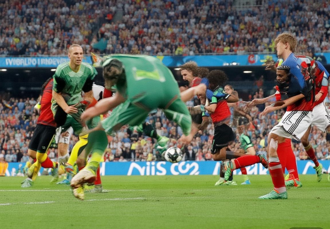 2018世界杯德法巅峰对决：战术哲学与球星较量解析(图1)